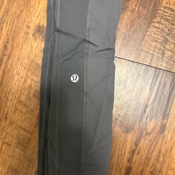 Lululemon Grey Legging - Picture 2 of 2